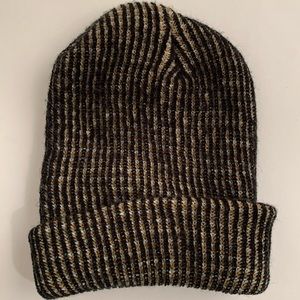 Y2K Urban Outfitters Beanie